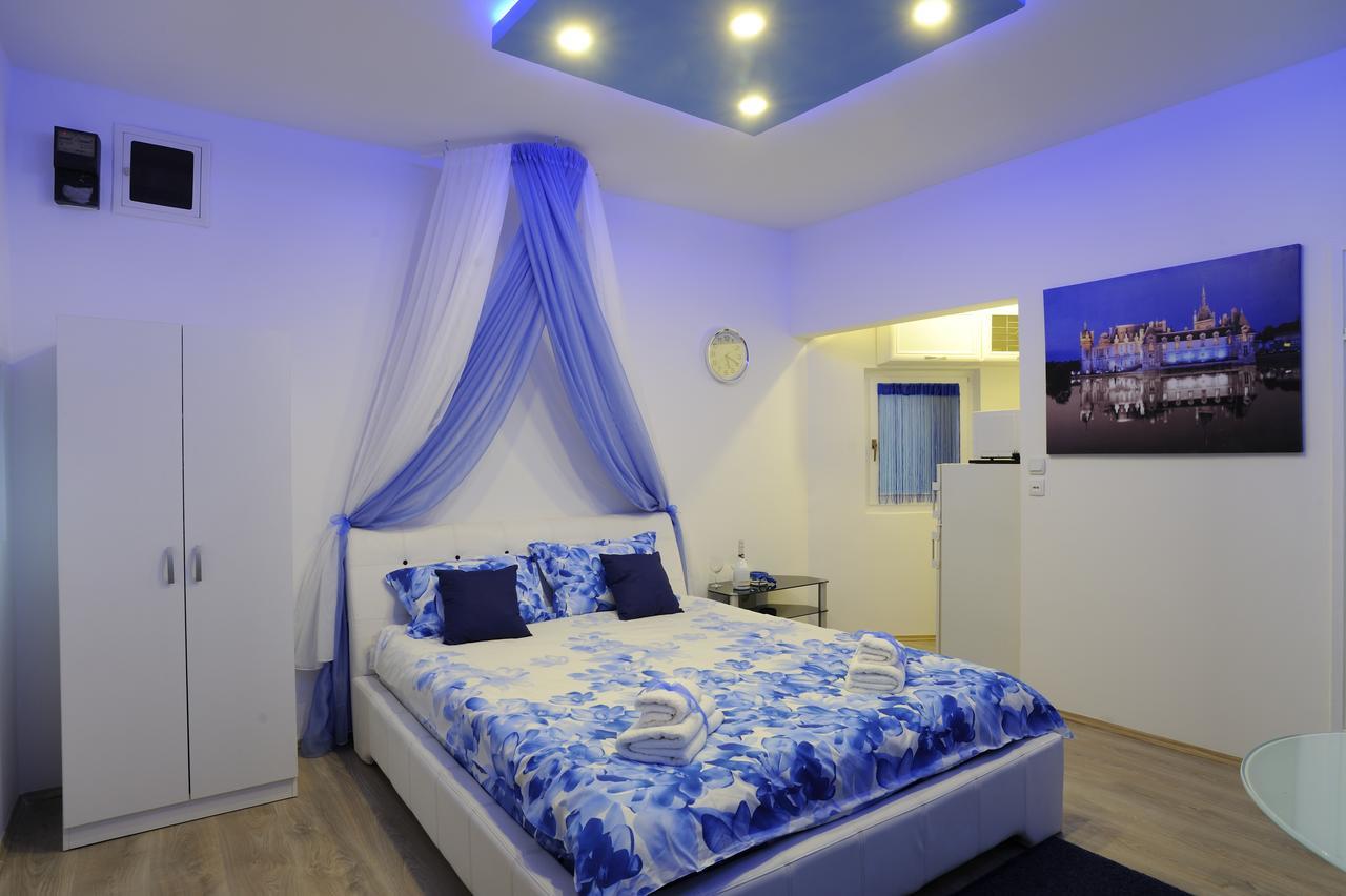 Apartment Rinaldi Lux Belgrad Zewnętrze zdjęcie